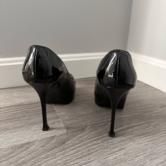 YSL Pumps - Picture 5 of 9